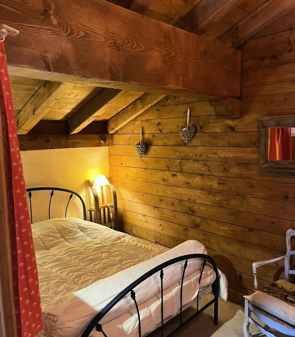 Apartment Chalet Du Valaisan - 4 Pieces Pour 10 Personnes 881 Montvalezan